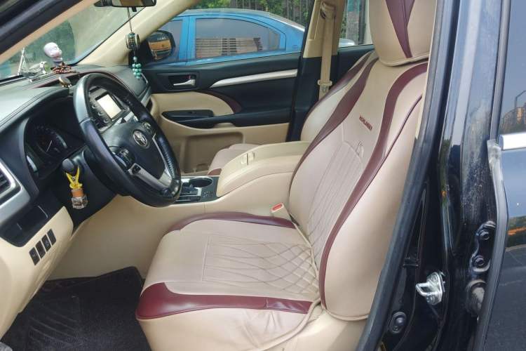Used Toyota Highlander 2015 2.0T Four-Wheel Drive Luxury Edition 7-Seater Left Front Seat