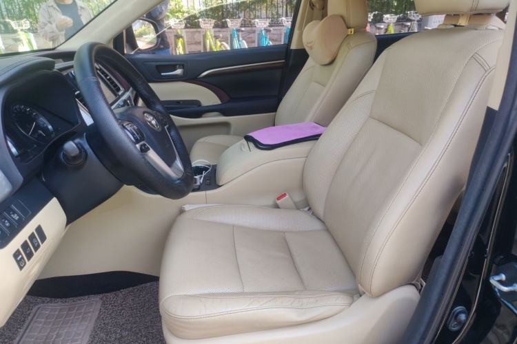 Used Toyota Highlander 2015 2.0T Four-Wheel Drive Ultimate Edition 7-Seater Left Front Seat