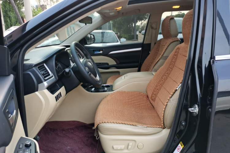 Used Toyota Highlander 2015 2.0T Four-Wheel Drive Luxury Edition 7-Seater Left Front Seat