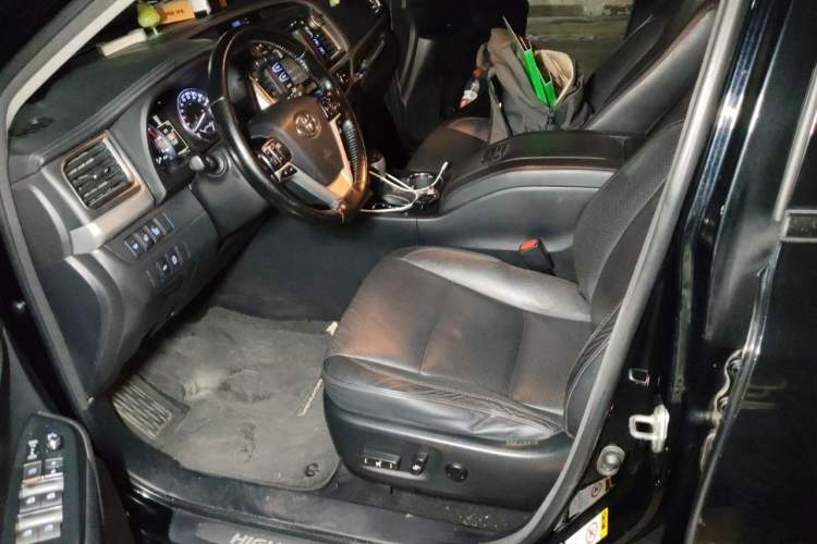 Used Toyota Highlander 2015 2.0T Four-Wheel Drive Ultimate Edition 7-Seater Left Front Seat