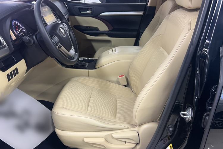 Used Toyota Highlander 2015 2.0T Four-Wheel Drive Elite Edition 7-Seater Left Front Seat