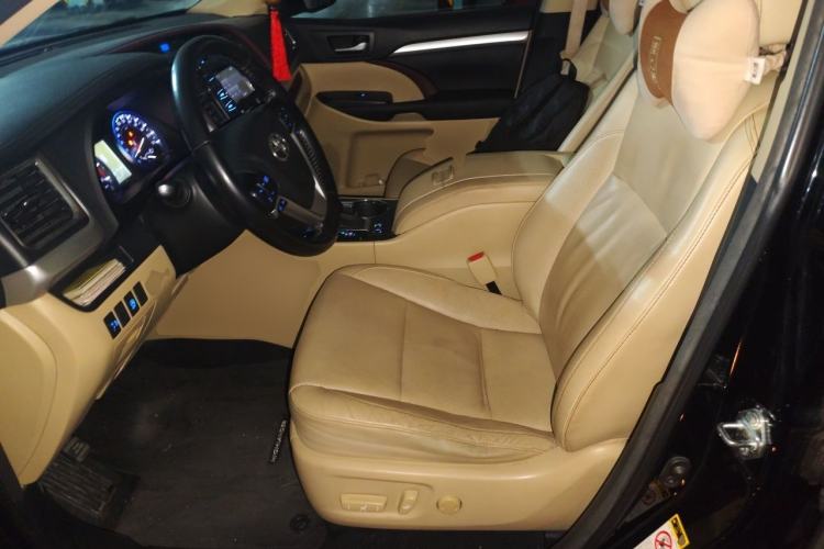 Used Toyota Highlander 2015 2.0T Four-Wheel Drive Luxury Edition 7-Seater Left Front Seat