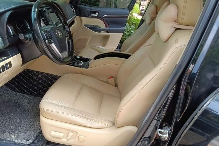 Used Toyota Highlander 2015 2.0T Four-Wheel Drive Luxury Edition 7-Seater Left Front Seat