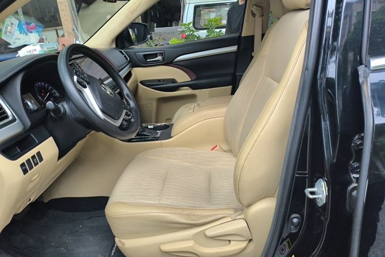 Used Toyota Highlander 2015 2.0T Four-Wheel Drive Elite Edition 7-Seater Left Front Seat