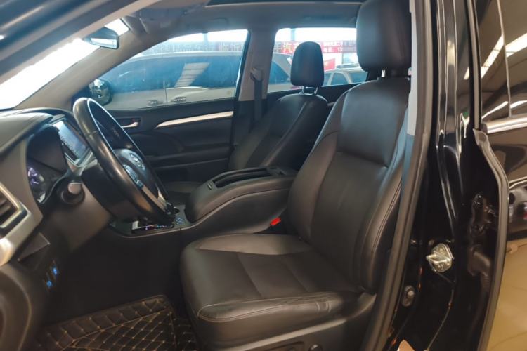 Used Toyota Highlander 2015 2.0T Four-Wheel Drive Luxury Edition 7-Seater Left Front Seat