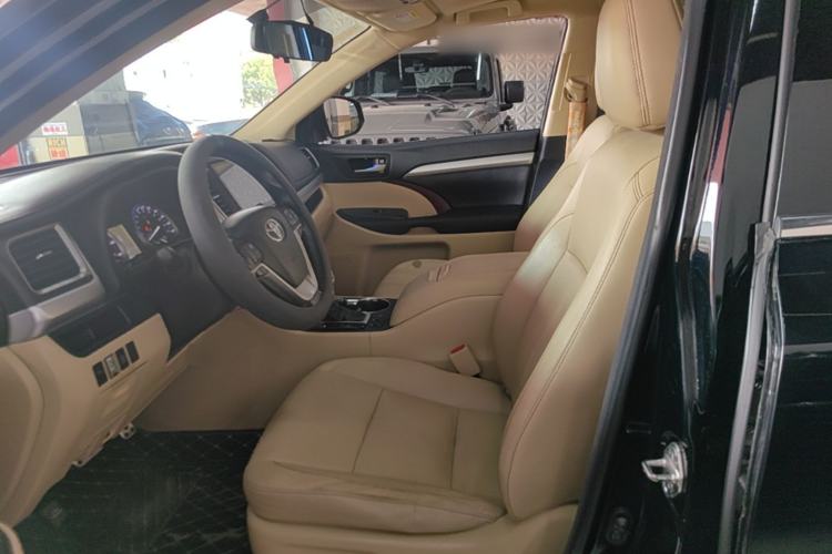 Used Toyota Highlander 2015 2.0T Four-Wheel Drive Luxury Edition 7-Seater Left Front Seat