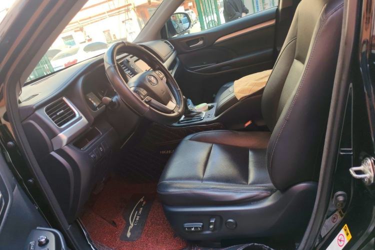 Used Toyota Highlander 2015 2.0T Four-Wheel Drive Luxury Edition 7-Seater Left Front Seat