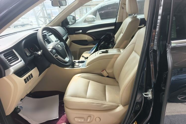 Used Toyota Highlander 2015 2.0T Four-Wheel Drive Luxury Edition 7-Seater Left Front Seat