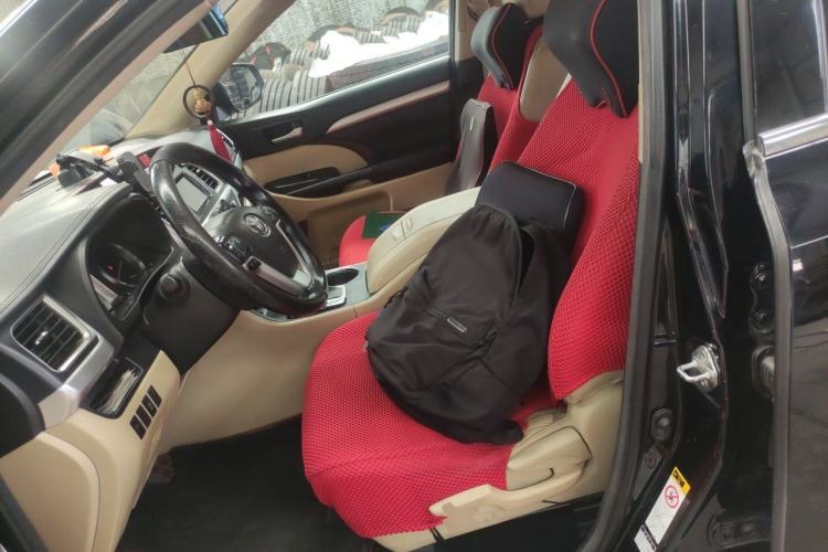 Used Toyota Highlander 2015 2.0T Two-Wheel Drive Elite Edition 5 Seats Left Front Seat