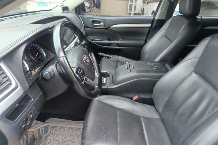 Used Toyota Highlander 2015 2.0T Four-Wheel Drive Luxury Edition 7-Seater Left Front Seat