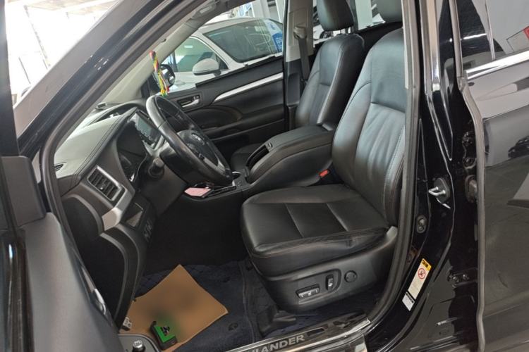 Used Toyota Highlander 2015 2.0T Four-Wheel Drive Luxury Edition 7-Seater Left Front Seat