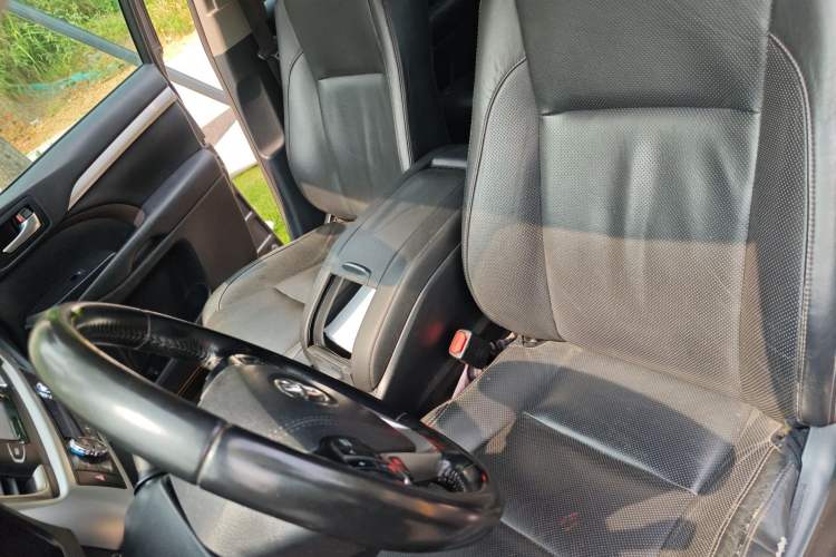 Used Toyota Highlander 2015 2.0T Four-Wheel Drive Luxury Edition 7-Seater Left Front Seat