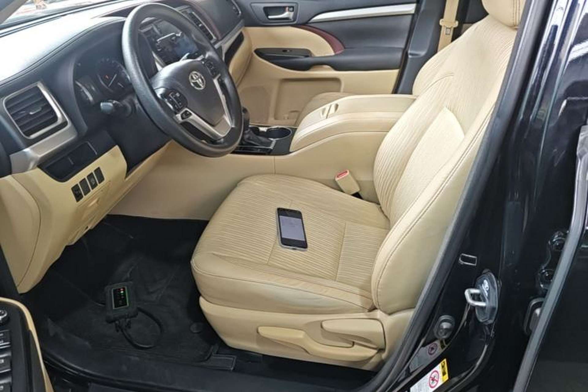 Used Toyota Highlander 2015 2.0T Four-Wheel Drive Elite Edition 7-Seater Left Front Seat