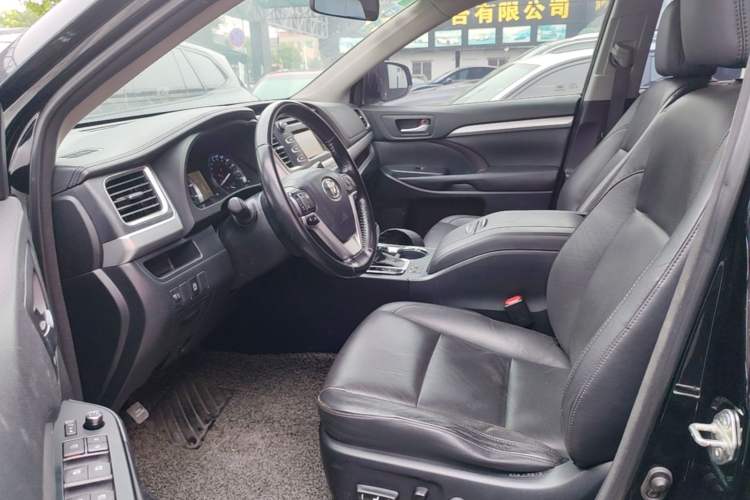 Used Toyota Highlander 2015 2.0T Four-Wheel Drive Luxury Edition 7-Seater Left Front Seat