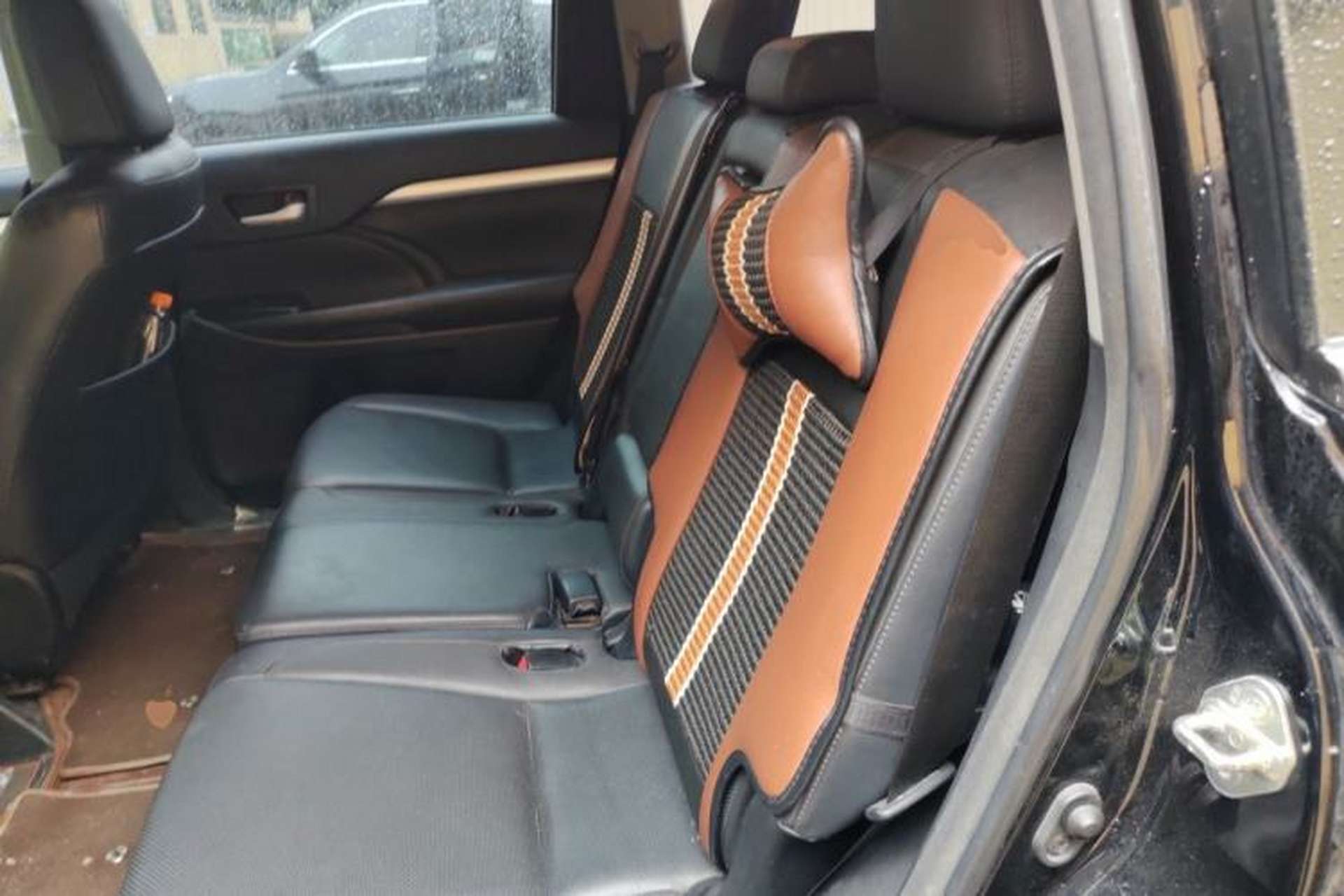 Used Toyota Highlander 2015 2.0T Four-Wheel Drive Luxury Edition 7-Seater Left Rear Seat