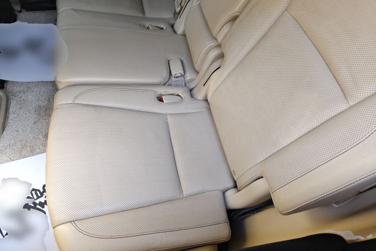 Used Toyota Highlander 2015 2.0T Four-Wheel Drive Luxury Edition 7-Seater Left Rear Seat