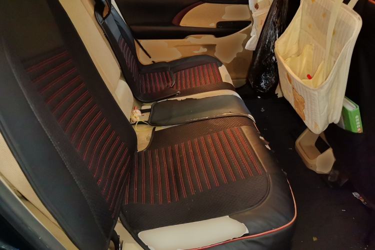 Used Toyota Highlander 2015 2.0T Four-Wheel Drive Elite Edition 7-Seater Left Rear Seat