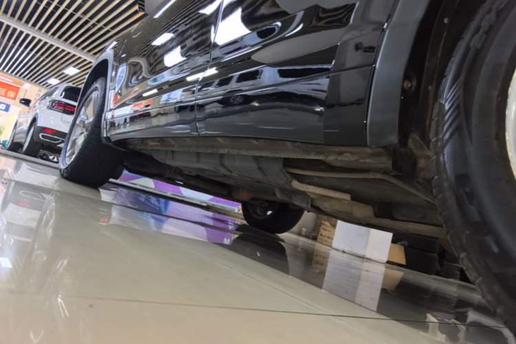 Used Toyota Highlander 2015 2.0T Four-Wheel Drive Luxury Edition 7-Seater Left Side Sill