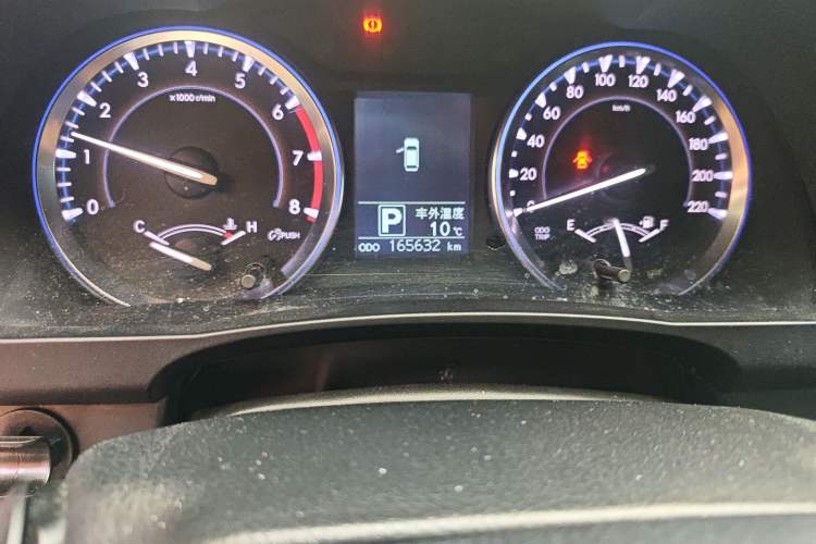 Used Toyota Highlander 2015 2.0T Four-Wheel Drive Luxury Edition 7-Seater Odometer Close Up