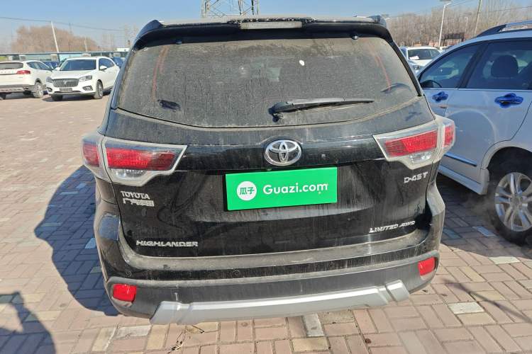 Used Toyota Highlander 2015 2.0T Four-Wheel Drive Ultimate Edition 7-Seater Rear