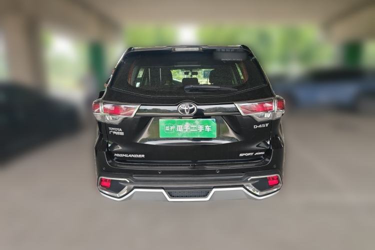 Used Toyota Highlander 2015 2.0T Four-Wheel Drive Luxury Edition 7-Seater Rear
