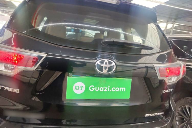 Used Toyota Highlander 2015 2.0T Four-Wheel Drive Luxury Edition 7-Seater Rear