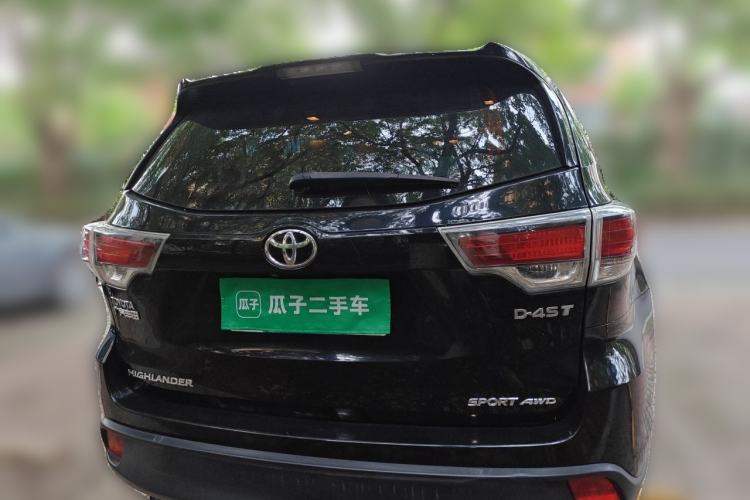 Used Toyota Highlander 2015 2.0T Four-Wheel Drive Luxury Edition 7-Seater Rear