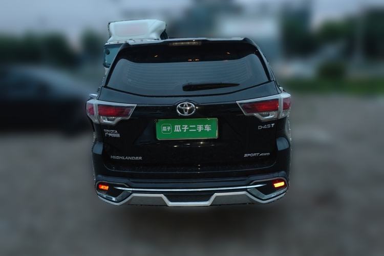 Used Toyota Highlander 2015 2.0T Four-Wheel Drive Luxury Edition 7-Seater Rear