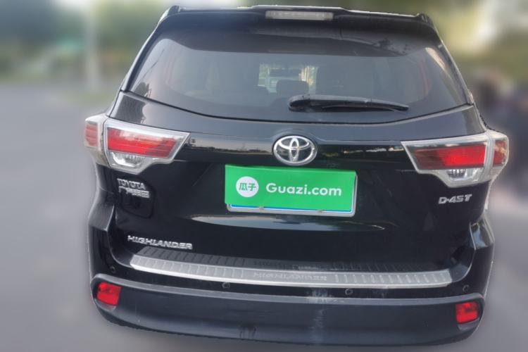 Used Toyota Highlander 2015 2.0T Two-Wheel Drive Elite Edition 7 Seats Rear