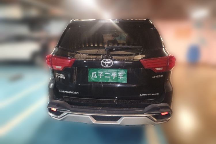 Used Toyota Highlander 2015 2.0T Four-Wheel Drive Ultimate Edition 7-Seater Rear