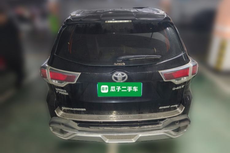 Used Toyota Highlander 2015 2.0T Four-Wheel Drive Luxury Edition 7-Seater Rear