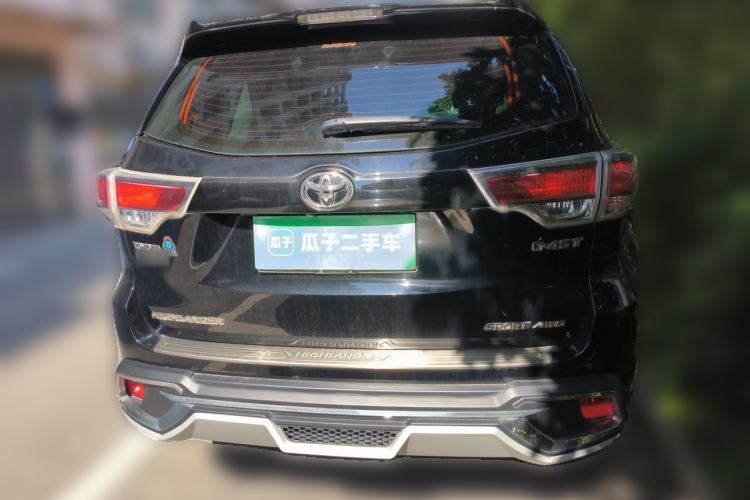 Used Toyota Highlander 2015 2.0T Four-Wheel Drive Luxury Edition 7-Seater Rear