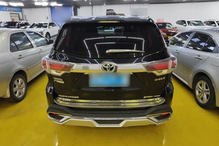 Used Toyota Highlander 2015 2.0T Four-Wheel Drive Luxury Edition 7-Seater Rear