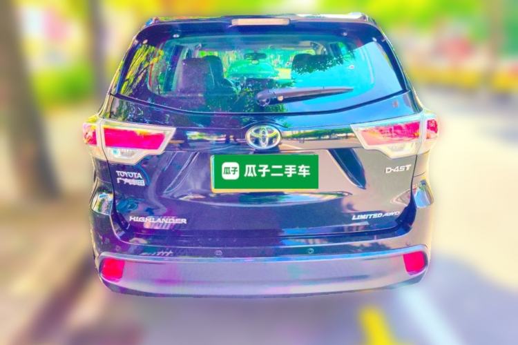 Used Toyota Highlander 2015 2.0T Four-Wheel Drive Ultimate Edition 7-Seater Rear