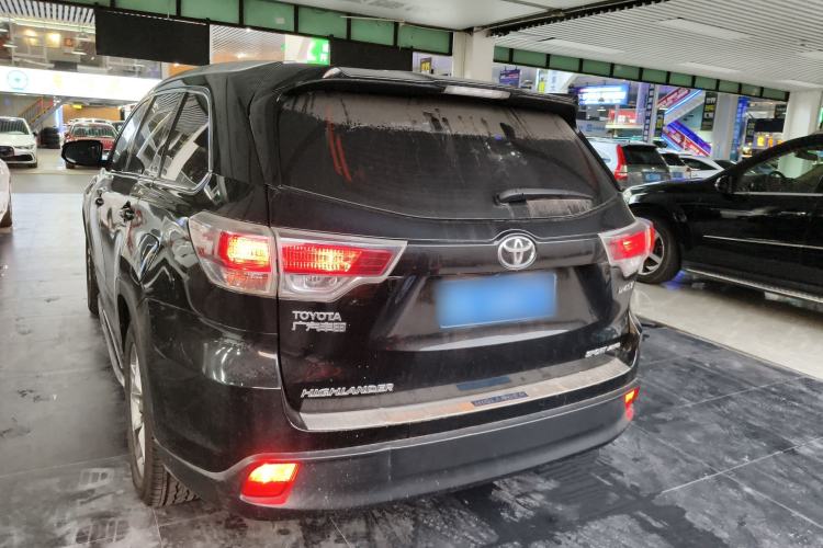 Used Toyota Highlander 2015 2.0T Four-Wheel Drive Luxury Edition 7-Seater Rear