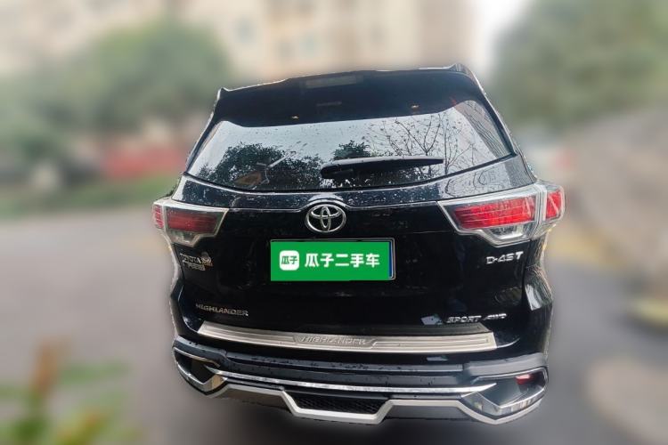 Used Toyota Highlander 2015 2.0T Four-Wheel Drive Luxury Edition 7-Seater Rear
