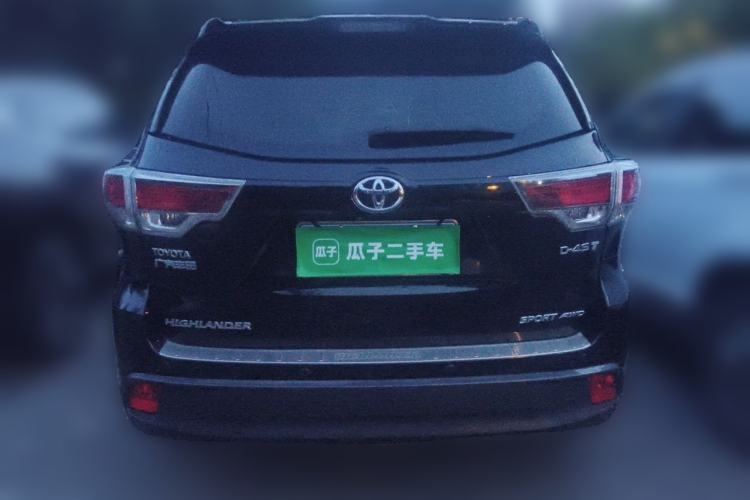 Used Toyota Highlander 2015 2.0T Four-Wheel Drive Luxury Navigation Version with 7 Seats Rear