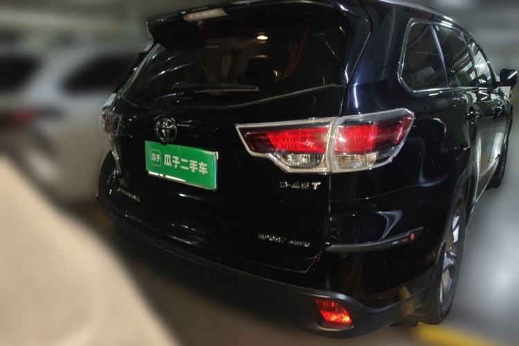 Used Toyota Highlander 2015 2.0T Four-Wheel Drive Luxury Edition 7-Seater Rear