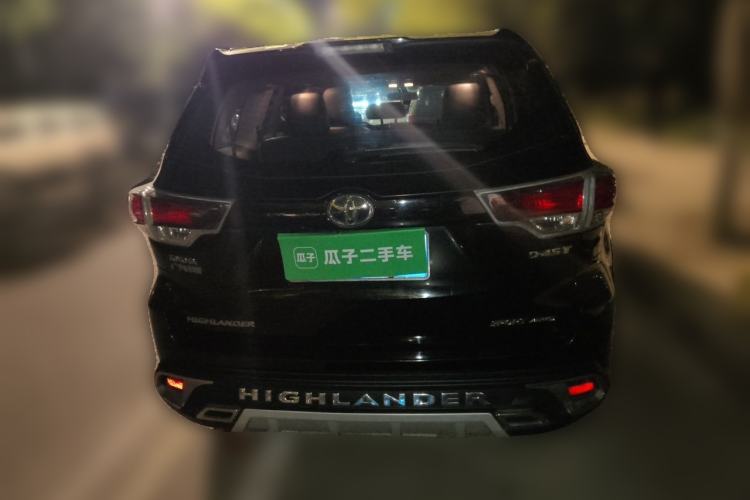 Used Toyota Highlander 2015 2.0T Four-Wheel Drive Luxury Edition 7-Seater Rear