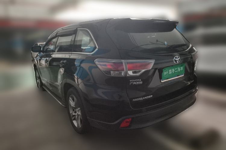 Used Toyota Highlander 2015 2.0T Two-Wheel Drive Luxury Edition 7 Seats Rear Left 45 Deg