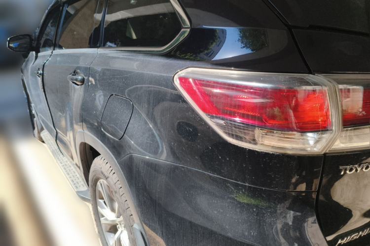 Used Toyota Highlander 2015 3.5L 4x4 Elite Edition 7-Seater Rear Left 45 Deg