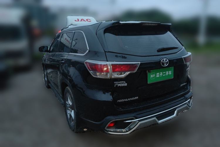 Used Toyota Highlander 2015 2.0T Four-Wheel Drive Luxury Edition 7-Seater Rear Left 45 Deg