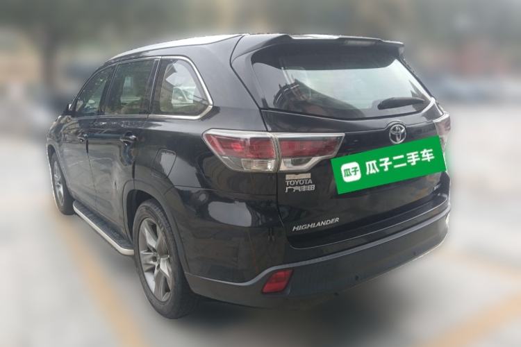 Used Toyota Highlander 2015 2.0T Two-Wheel Drive Luxury Edition 7 Seats Rear Left 45 Deg