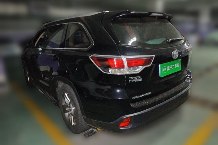 Used Toyota Highlander 2015 2.0T Two-Wheel Drive Luxury Edition 7 Seats Rear Left 45 Deg
