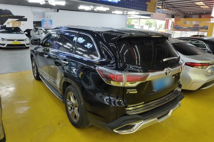 Used Toyota Highlander 2015 2.0T Four-Wheel Drive Luxury Edition 7-Seater Rear Left 45 Deg