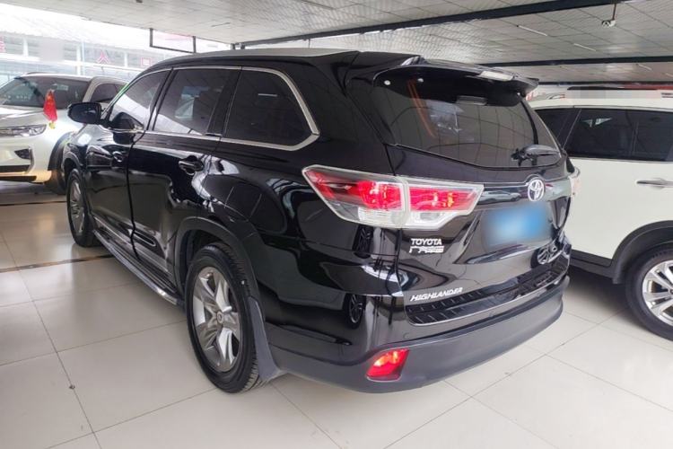 Used Toyota Highlander 2015 2.0T Four-Wheel Drive Ultimate Edition 7-Seater Rear Left 45 Deg
