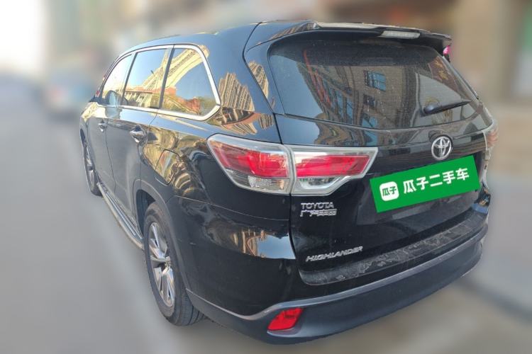 Used Toyota Highlander 2015 2.0T Two-Wheel Drive Elite Edition 7 Seats Rear Left 45 Deg