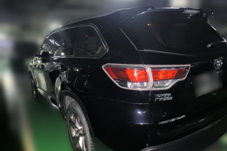 Used Toyota Highlander 2015 2.0T Four-Wheel Drive Luxury Edition 7-Seater Rear Left 45 Deg