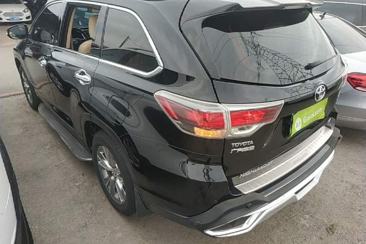 Used Toyota Highlander 2015 2.0T Four-Wheel Drive Elite Edition 7-Seater Rear Left 45 Deg