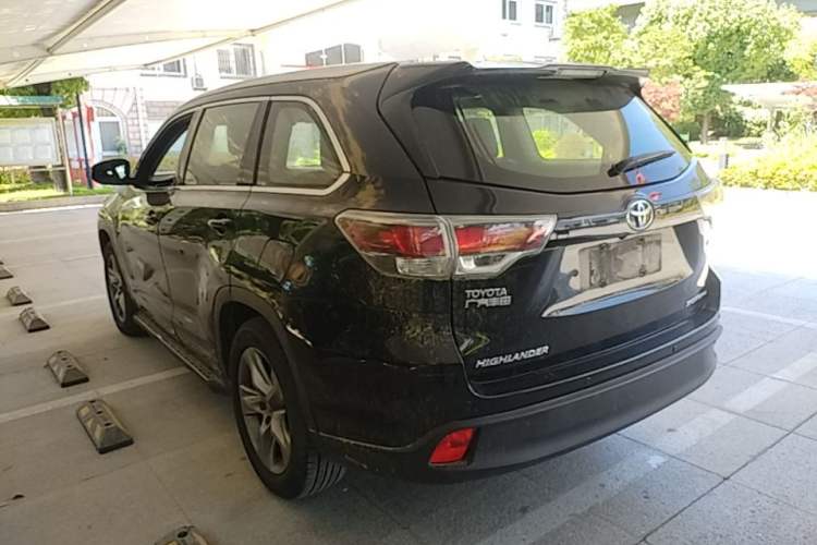Used Toyota Highlander 2015 2.0T Four-Wheel Drive Luxury Edition 7-Seater Rear Left 45 Deg